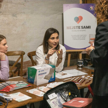 Violoncello pro&nbsp;Radka Mimru a&nbsp;benefiční večer plný naděje