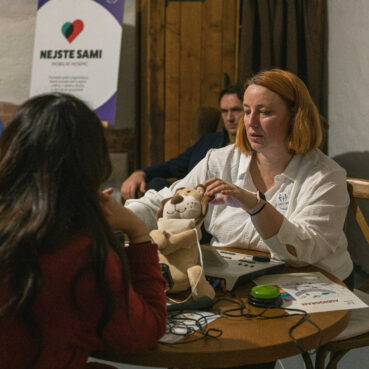 Violoncello pro&nbsp;Radka Mimru a&nbsp;benefiční večer plný naděje